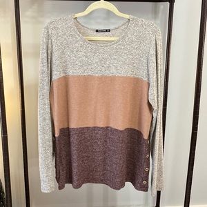 Pink Clover Arabela Button Detail Knit Top